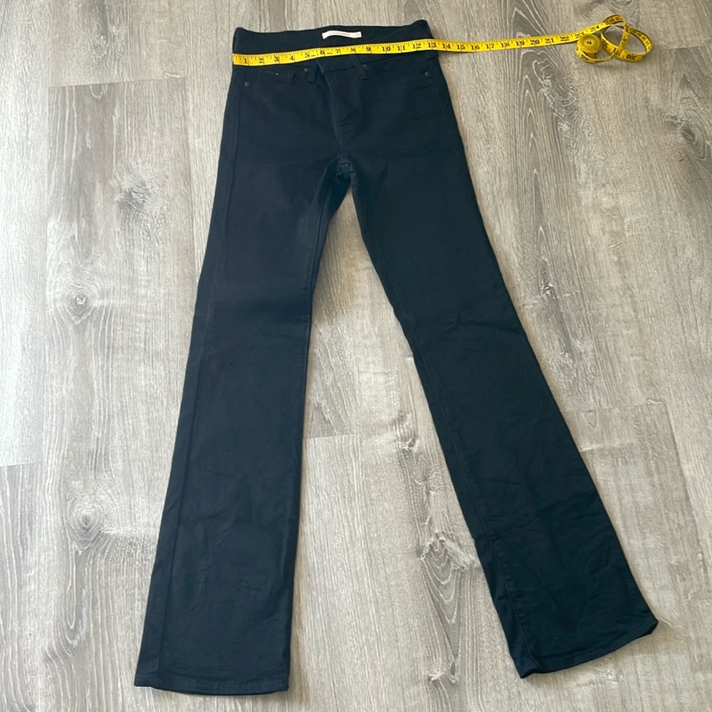 Levi’s 315 Shaping Bootcut Jean